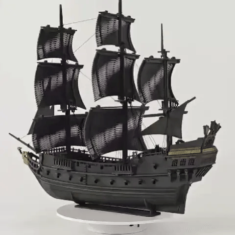 Maqueta de barco de vela cortada con láser