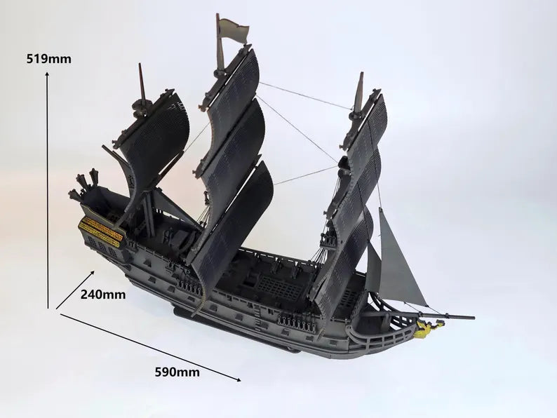 Maqueta de barco de vela cortada con láser