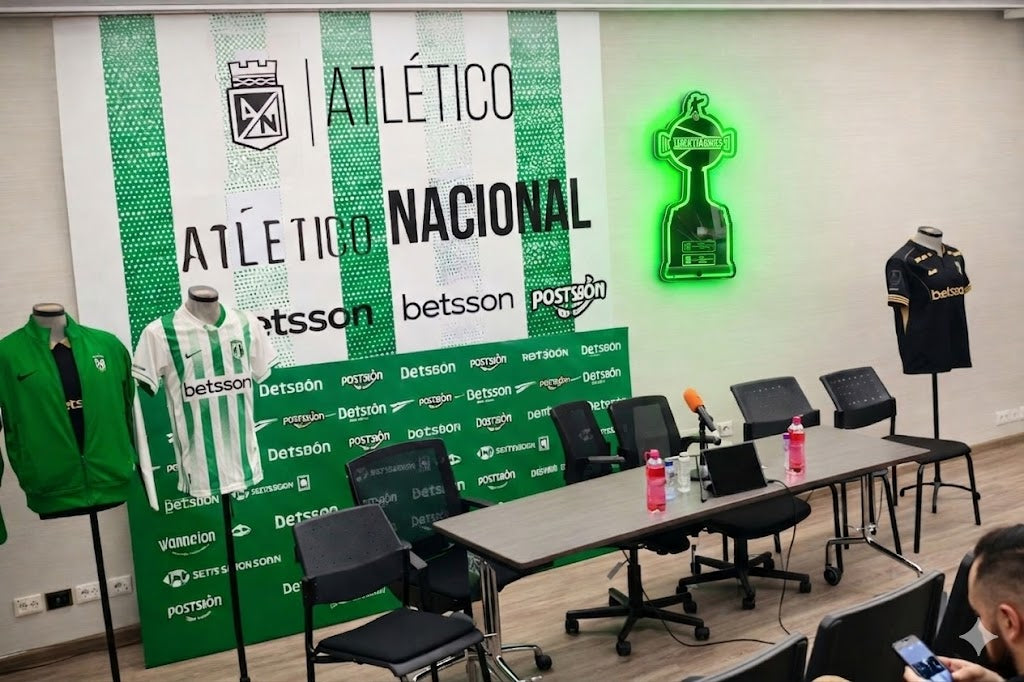 El orgullo verdolaga ahora ilumina tu pared 💚